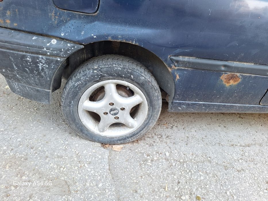 Vw Golf 3 1.6  75 konq gaz i Benzin