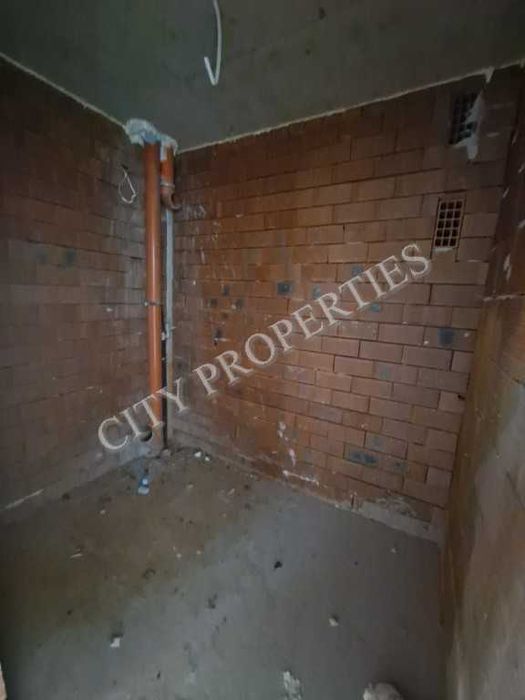 Продава се Тристаен апартамент в Благоевград, Еленово 2 - 74 кв.м за 838 €/кв.м - Снимка #3