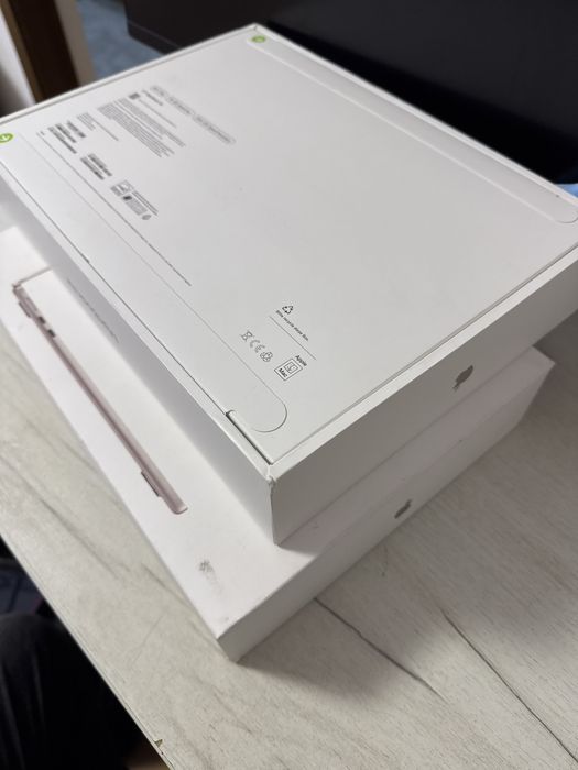 Macbook Air 13 M4 Chip 16Gb R cu 256Gb Noi Sigilate