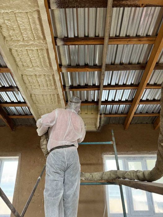 Пена Утепление крыши, мансарды, чердака, подвалов, домов, penka sepish