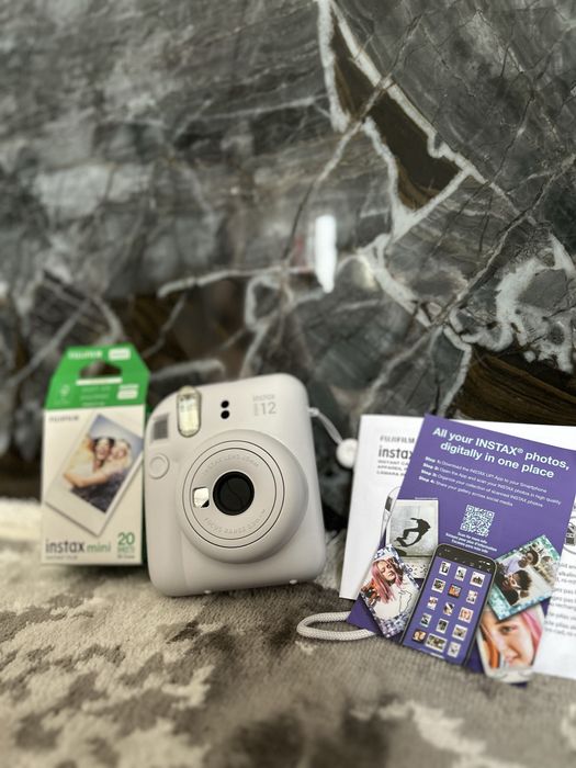 Instax mini 12 tm