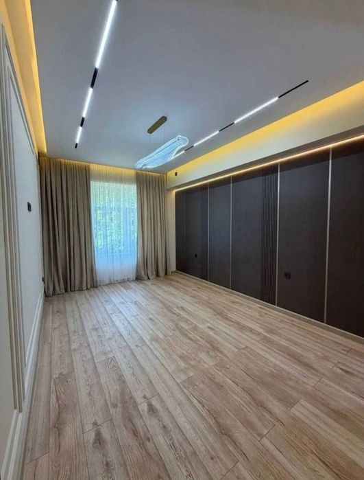 Продам 2/5/9 Махтумкули Жк Пойтахт