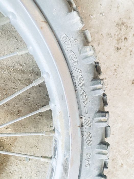 Колесо на эндуро