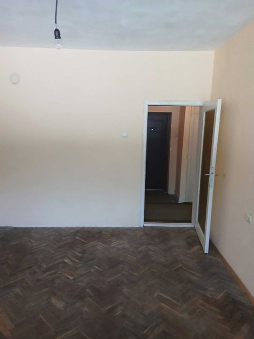 Продава 2-СТАЕН, гр. Търговище, кв. Боровец