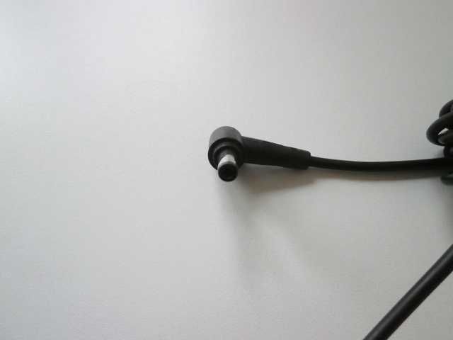 Захранващ адаптер Asus