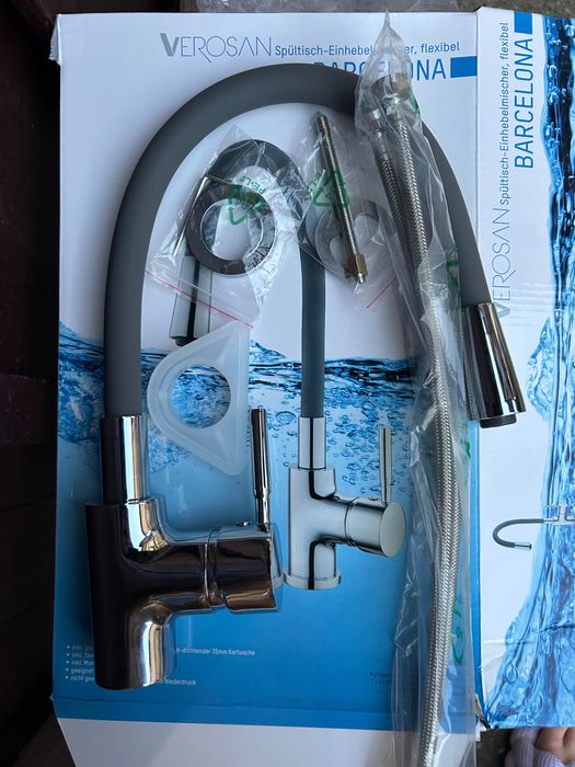 Baterie de bucătărie nouă de foarte bună calitate