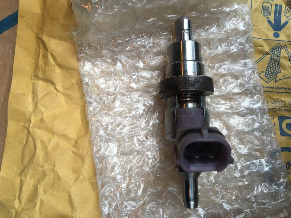 Toyota avensis t27 5ta  dyuza D4D 124кс