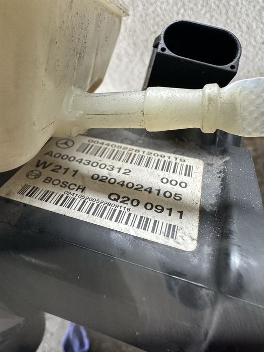 Спирачна помпа Mercedes E class W211