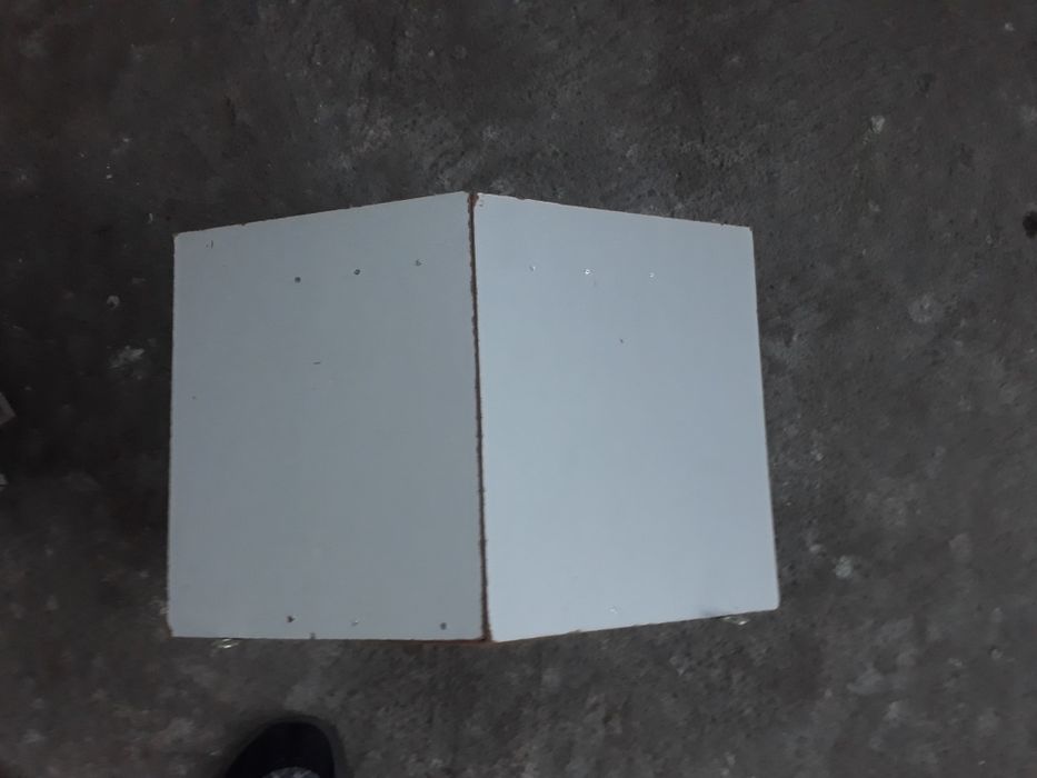 Kaptarlar va yapon tovuqlar uchun gnizdolarimiz bor