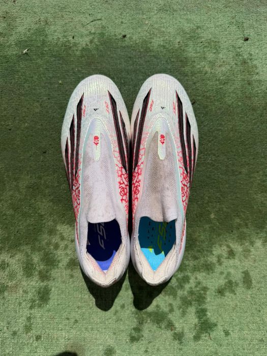 Vand ghete de fotbal, marimea 39/13 sau 40 nike Mercurial sau Adidas