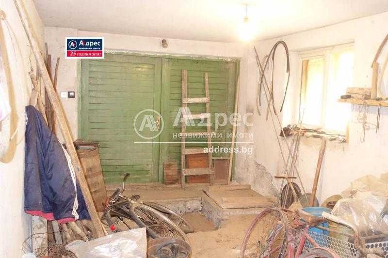 Продава се Къща в с. Гецово, Област Разград - 194 кв.м за 523 €/кв.м - Снимка #10