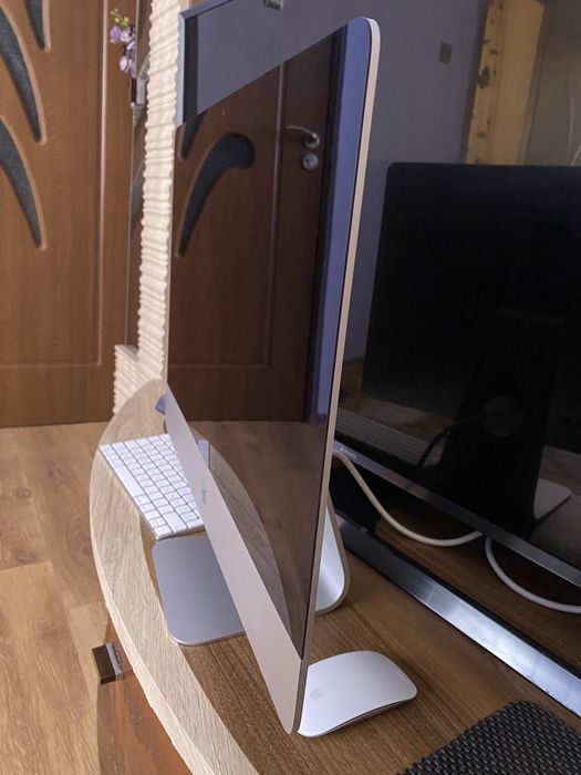Apple iMac 21.5” 4K Retina