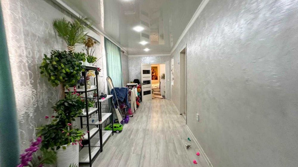 Продается Дом в центре Константин Империя