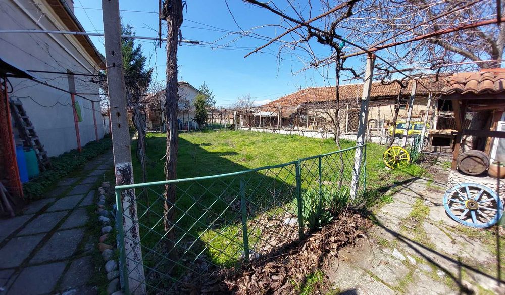 Продава се Къща в с. Виноградец, Област Пазарджик - 68 кв.м за 1162 €/кв.м - Снимка #1