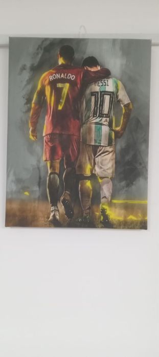 Картины с бойцами и футболистами