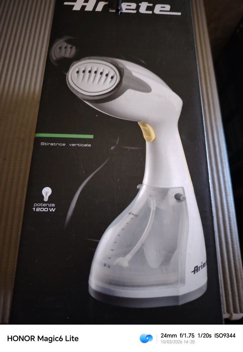 Fier de călcat vertical cu aburi