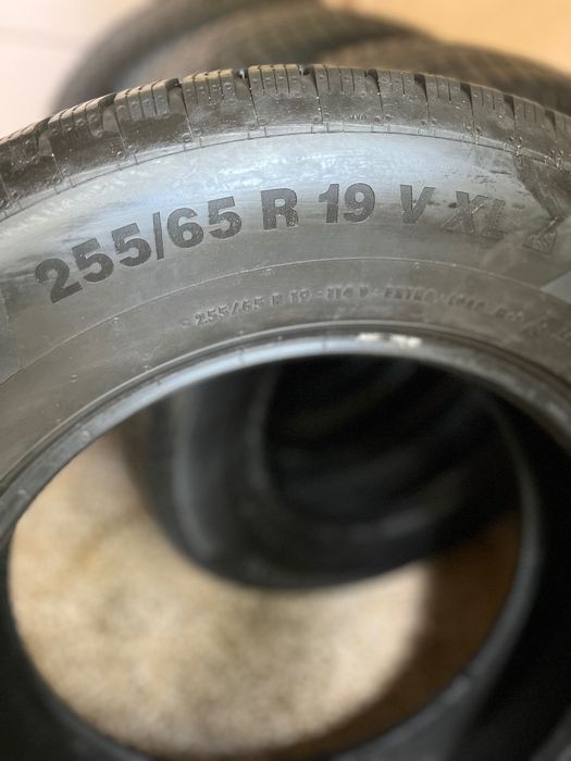 Зимни гуми 255/65/19