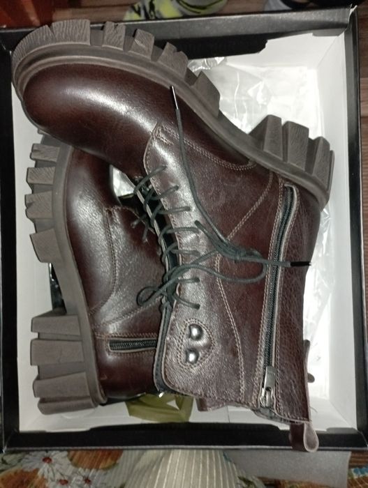 Ботинка . Осень - весна