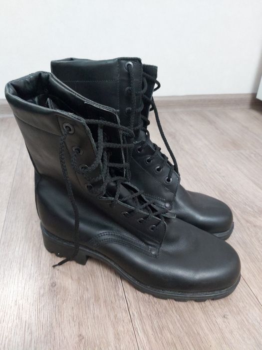 Продам летние берцы 43 р