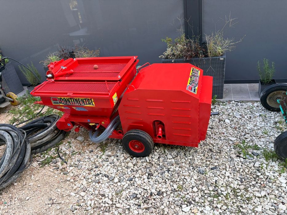 Pompa de tencuit masina de tencuit stare excelenta