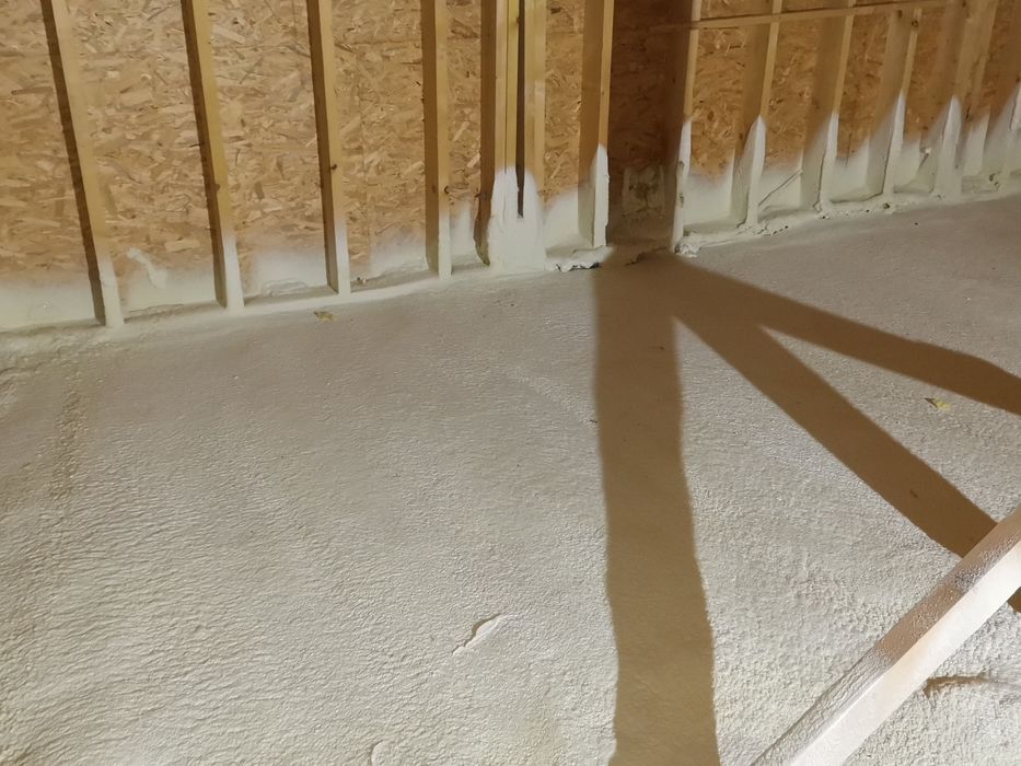 Izolatie/ izolatii/ termica-spuma poliuretanica