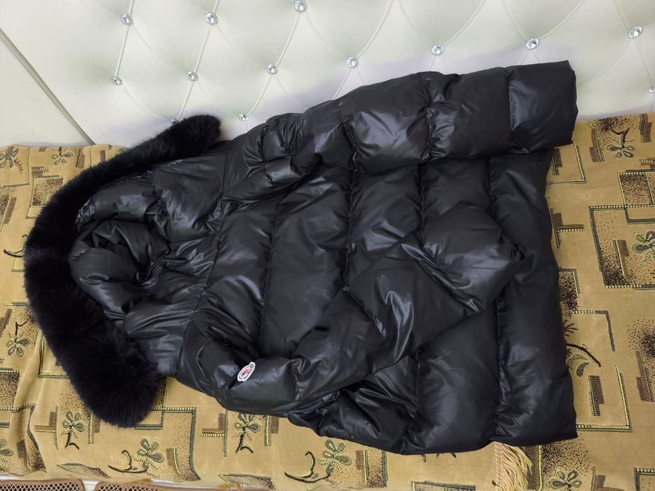 Зима тёплую и осень