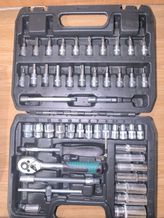 Набор инструментов.