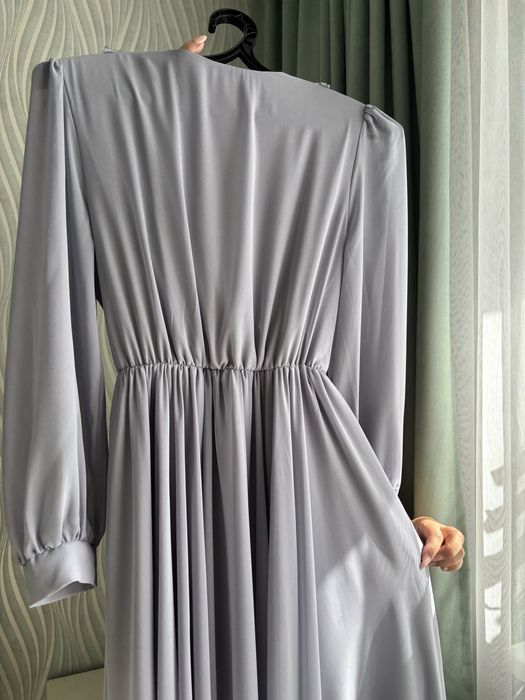 Продам вечернее красивое платье