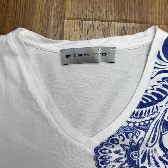 Тениска на марката Etro