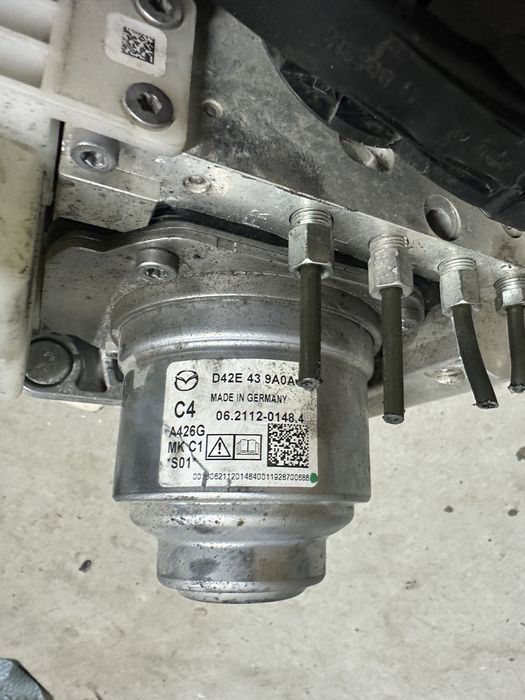 Pompa ABS Mazda CX-30 2.0 hybrid cod D42E 439A0A
