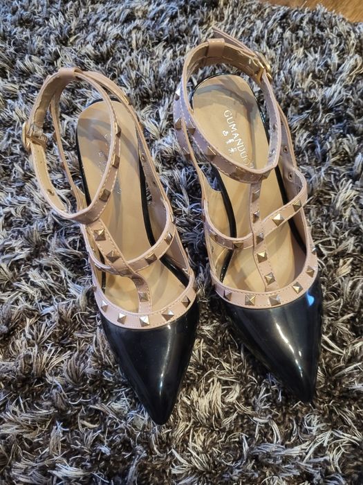 Pantofi stiletto ținte