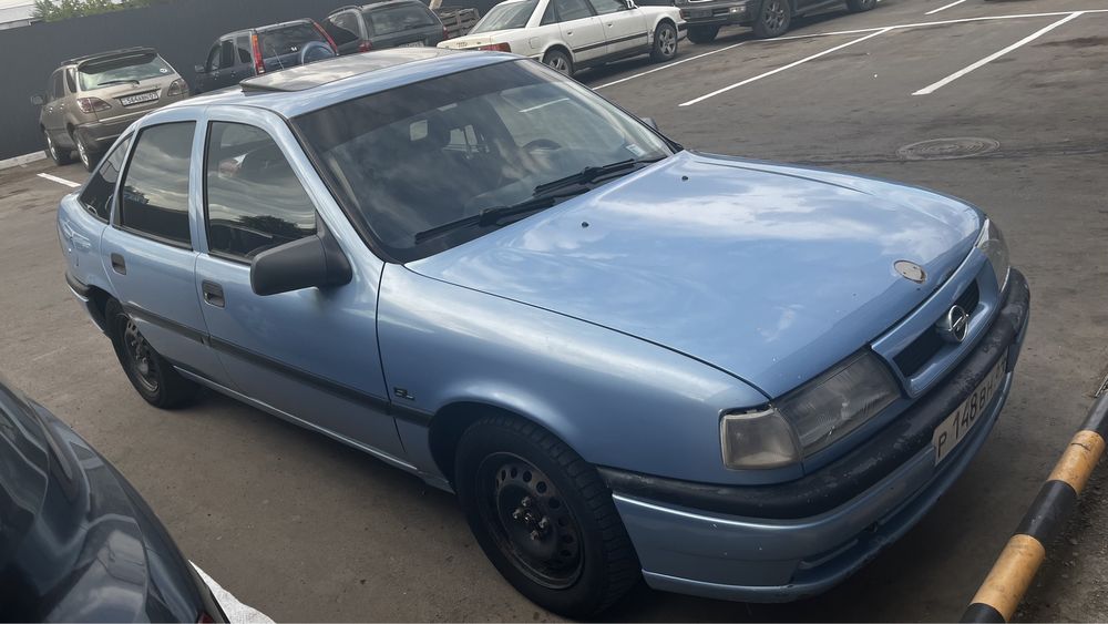 Продам автомашину опель