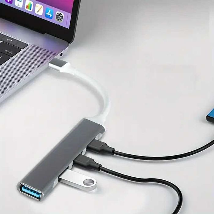 USB 3.0 Хъб с 7 Порта - Ултра-Тънък Алуминиев