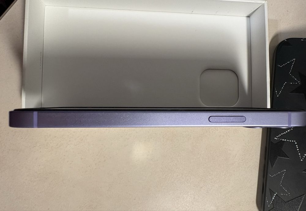 iPhone 12 (128гб)