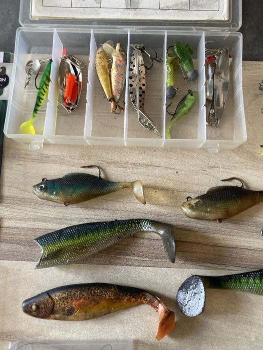 Продават се воблери