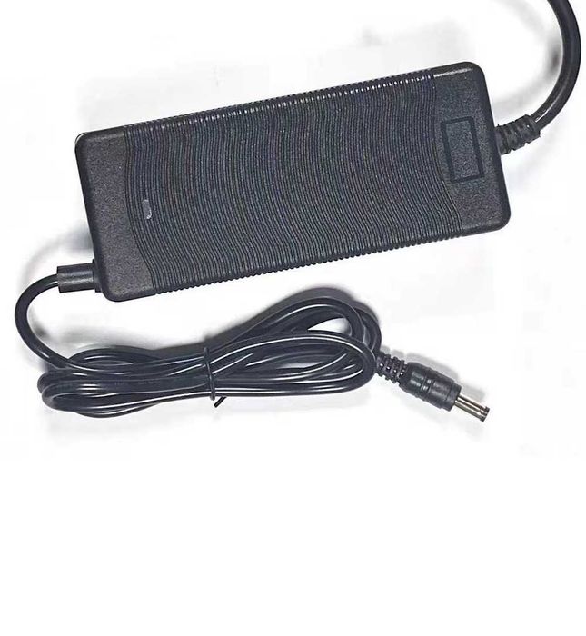 Incarcator Li-Ion 21V 2A pentru acumulatori 18650, 18V si BMS 5S