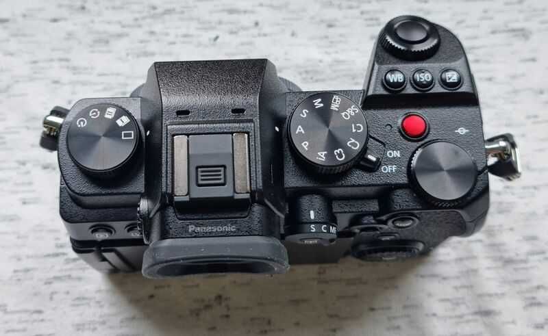 Фотоапарат Panasonic Lumix S5