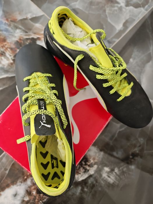 Ghe­te fotbal Puma evoTOUCH 3 FG