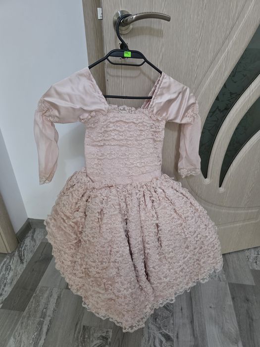 Детски официални рокли за повод