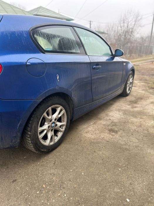 Dezmembrez bmw seria 1 e87