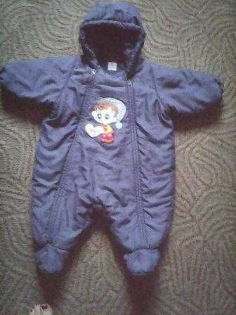 Продам детский комбинезон.