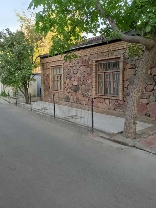 Срочно продается дом почти в центре Самарканда