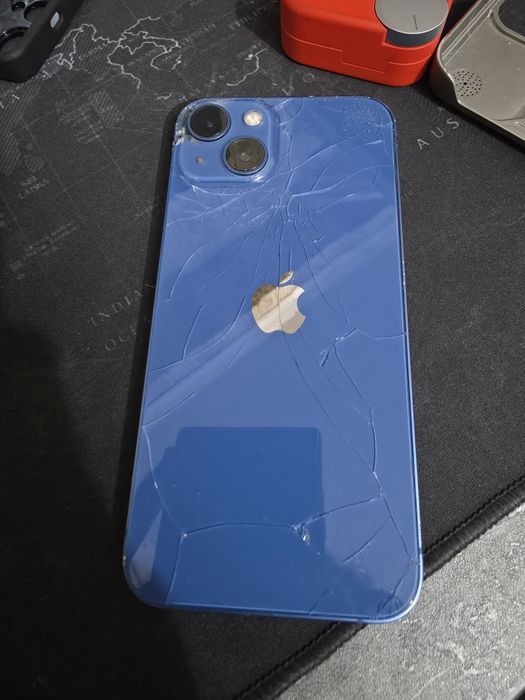 iPhone 13 128gb + Apple Watch SE 2 gen