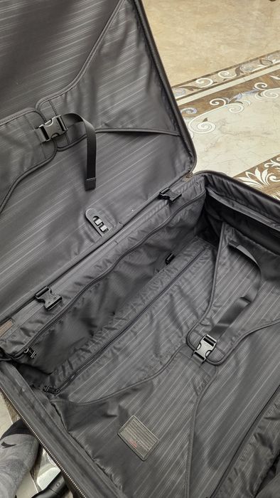 Чемодан Tumi Alpha Short Trip Expandable