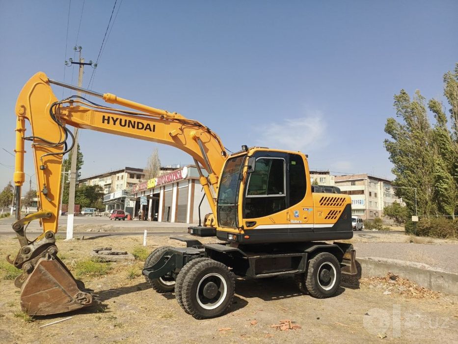 Ekskavator sotiladi Hyundai Robex