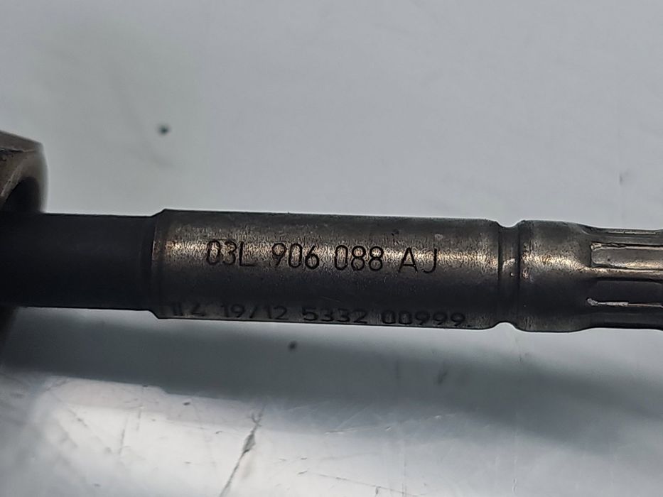 Senzor temperatura Volkswagen Passat B6 (3C2) [Fabr 2005-2010] 03L9060