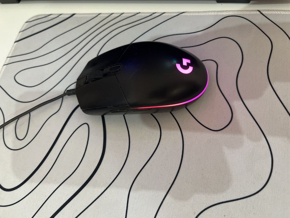 Мышка logitech 102 lightsync игровая