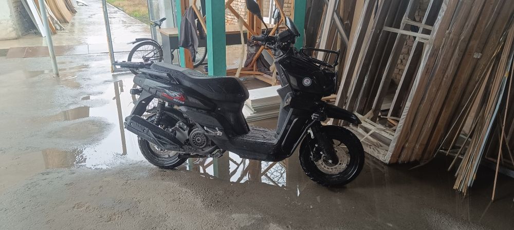 Танк 2 скутер сотилади. Прадам Танк 2 скутер срочно