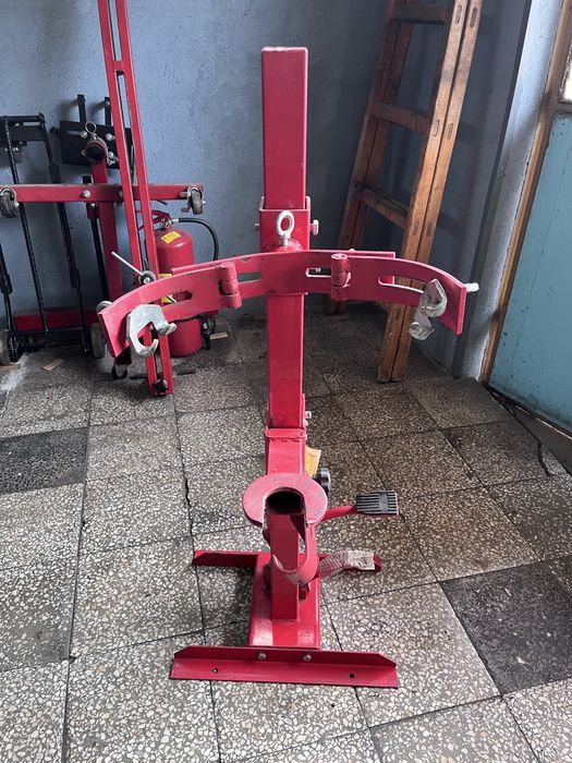 Хидравлична скоба за пружини