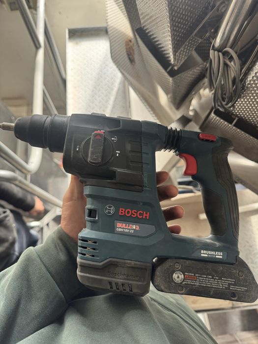 Perfarator orginal bosch akumulyatorniy